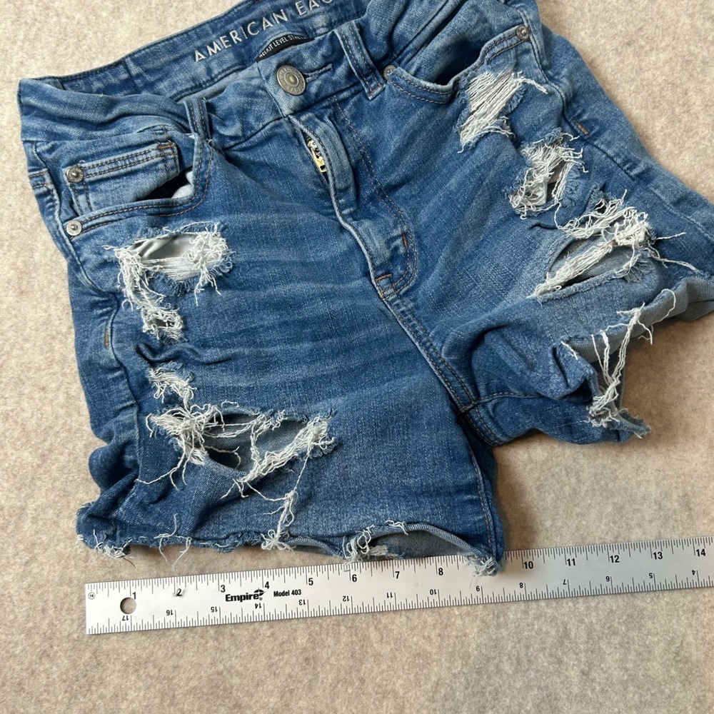 American Eagle Denim Shorts Womens 4 Blue Good Distressed Next Level Stretch - Picture 4 of 7